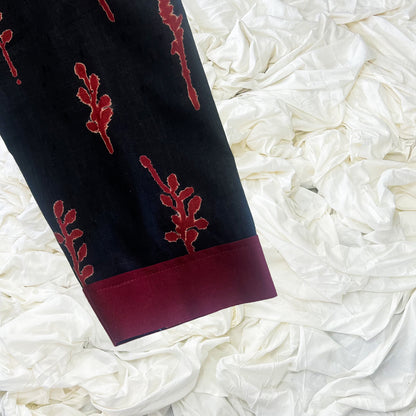 Black and Red Block Print Cotton Kurta with Pockets