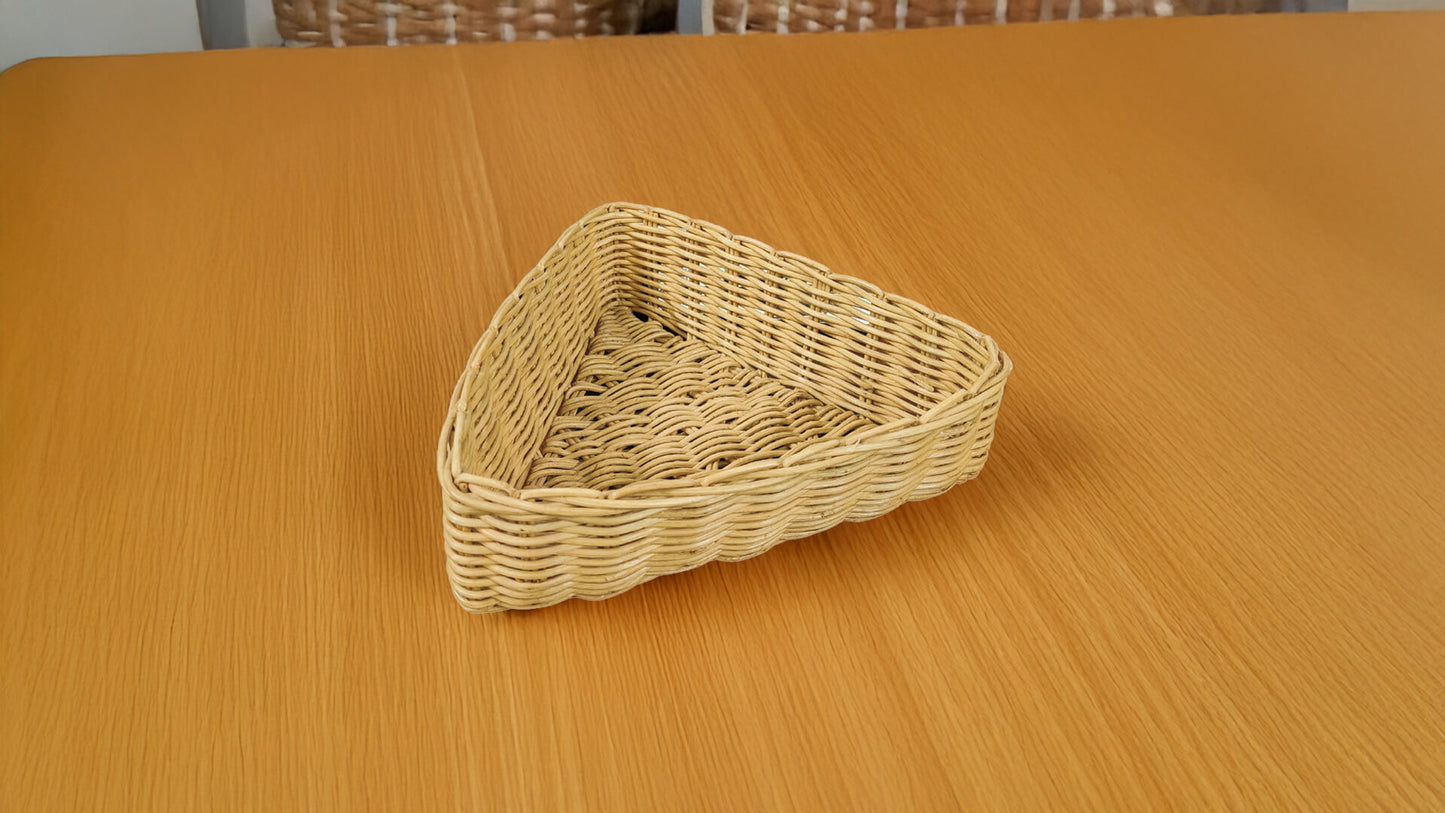 Gola Cane Basket Triangular Large