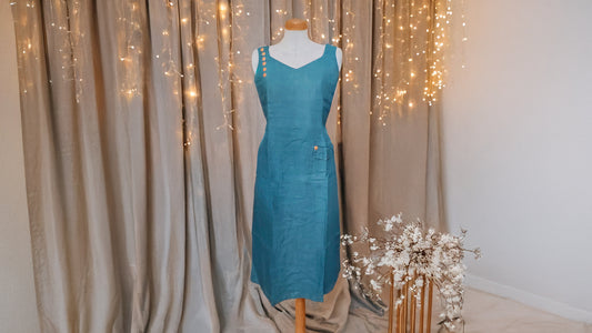 Linen Green Dress with Frilled Pockets & Buttons