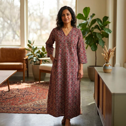 Long Dress with Pockets in Red Ajrak